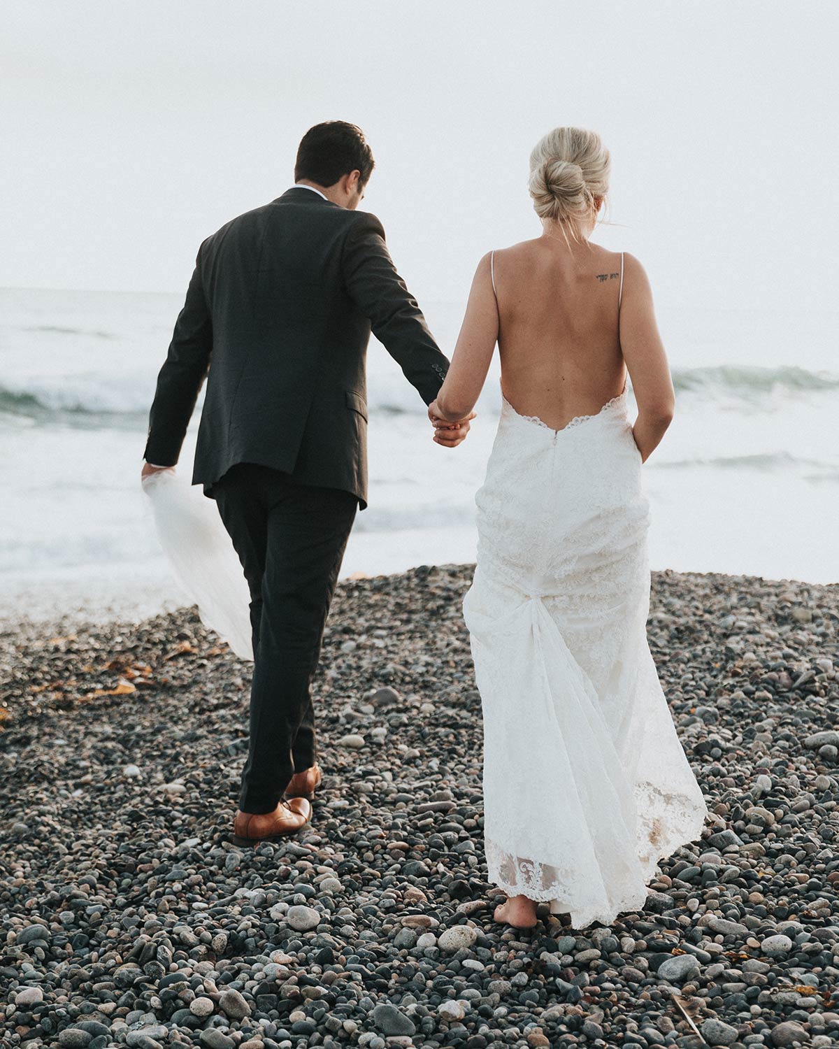 How To Have A Modern Minimalist Wedding